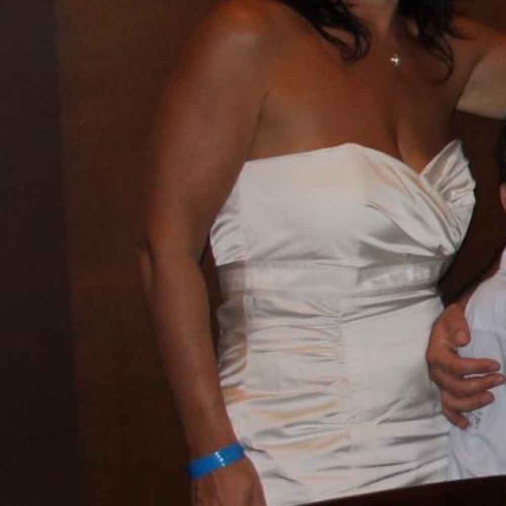 🔥🔥Italian strapless gorgeous dress.